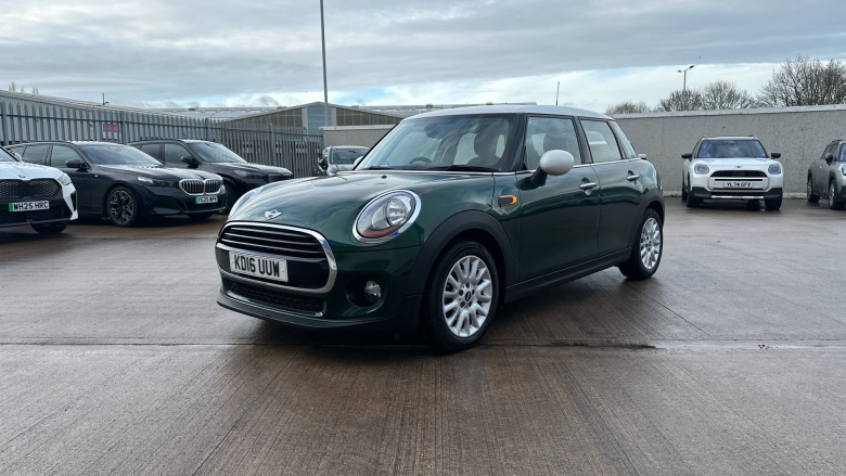 MINI Hatchback 1.5 Cooper 5dr Petrol Hatchback